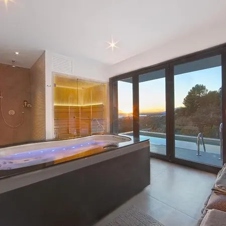 Luxury Tomillo * Μαρμπέλλα