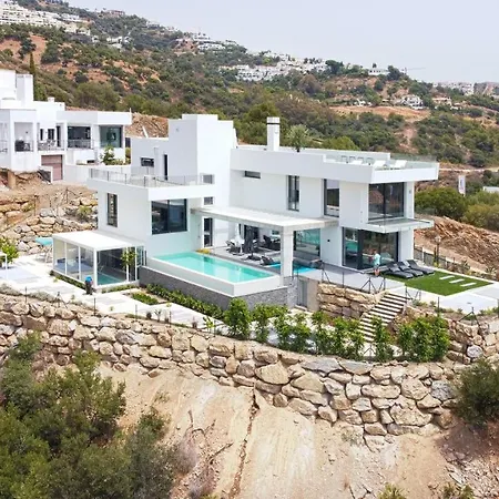 Luxury Tomillo Μαρμπέλλα