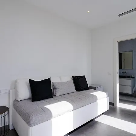 Luxury Tomillo Villa *